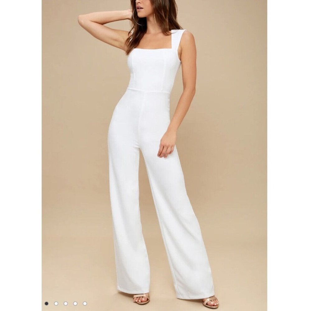 Lulu’s Jumpsuit  White Enticing Endeavors Jumpsuit Size